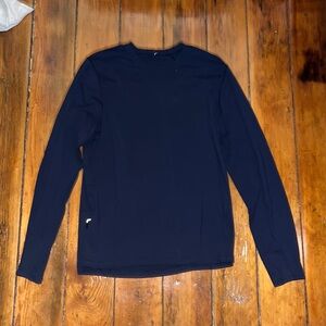 Men’s Lululemon long sleeve